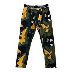 Piqidig Boy’s 3/4 Length Compression Pants, Camo Leaves, Sz Large